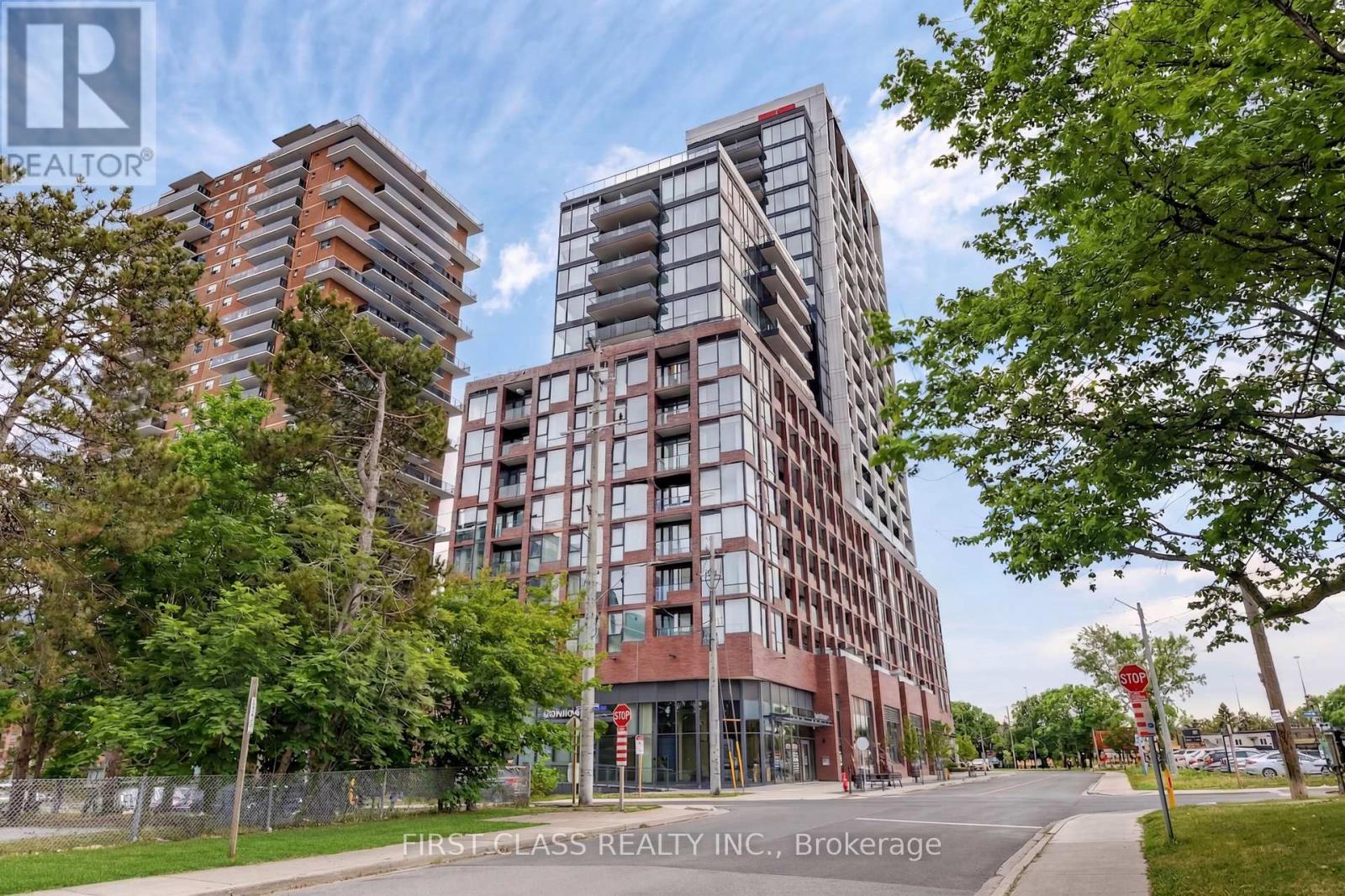 909 - 28 Ann Street, Mississauga, Ontario  L5G 0E1 - Photo 3 - W12960480