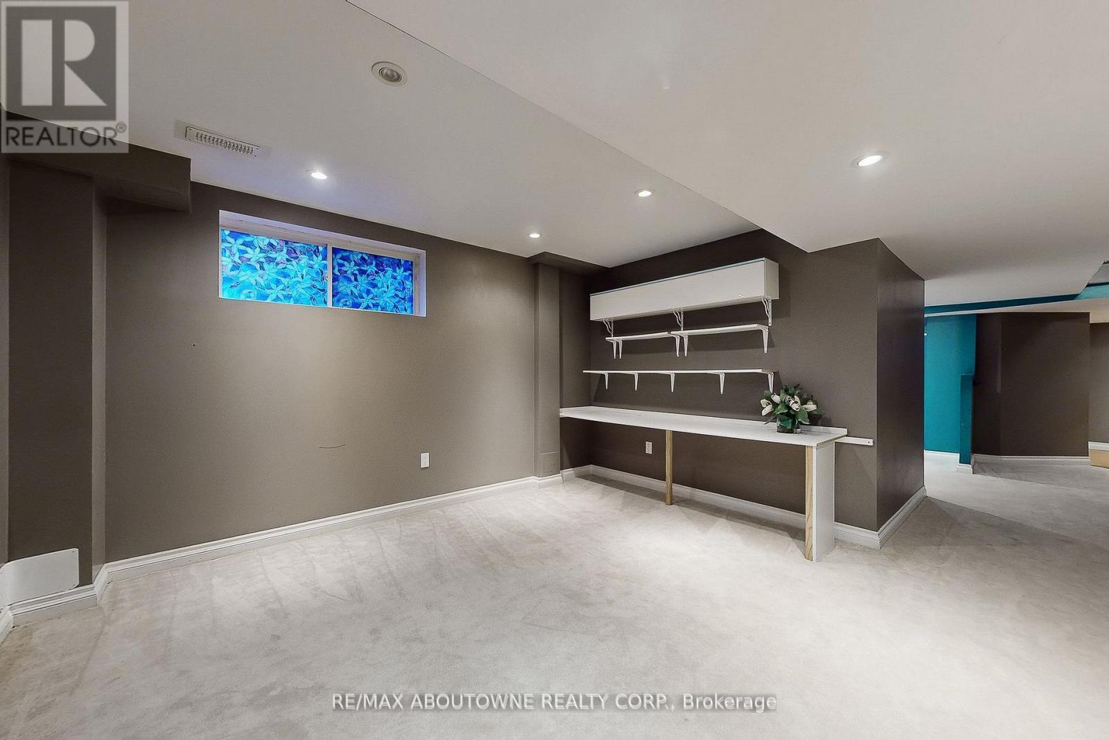 2457 Hilda Drive, Oakville, Ontario  L6H 7N5 - Photo 35 - W12960506