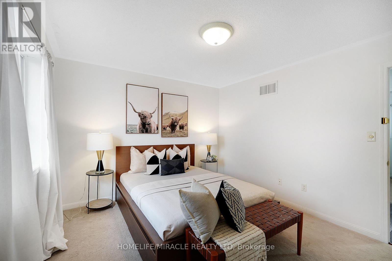 2487 Appalachain Drive, Oakville, Ontario  L6M 4S4 - Photo 22 - W12960532