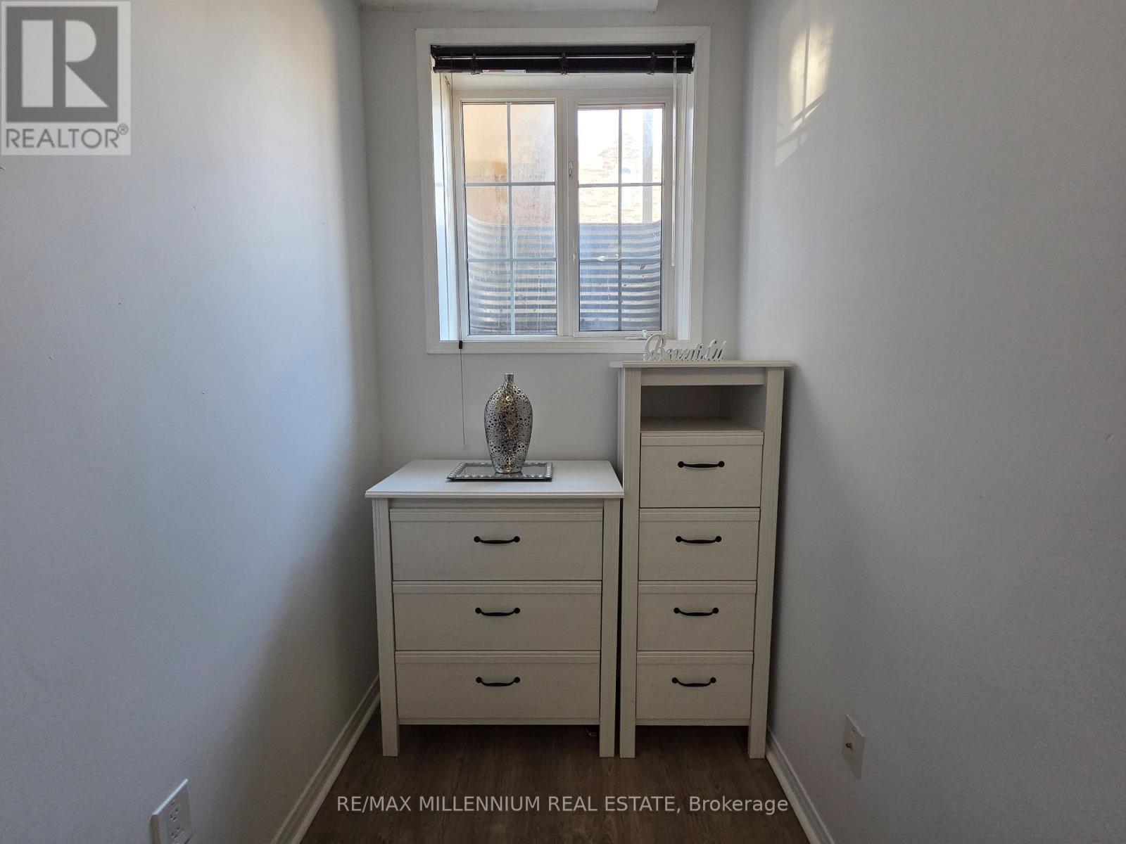 145 - 601 Shoreline Drive, Mississauga, Ontario  L5B 4K3 - Photo 12 - W12960550