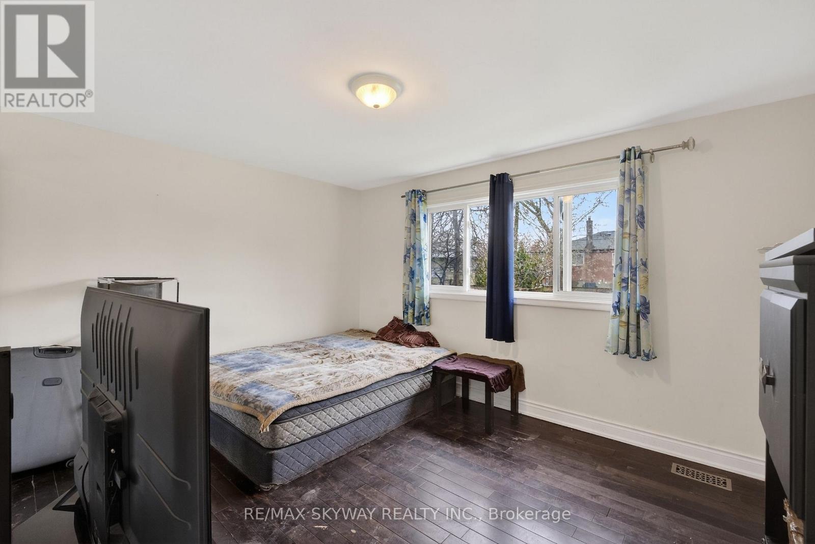 69 Argyle Crescent, Brampton, Ontario  L6T 1M9 - Photo 16 - W12960620