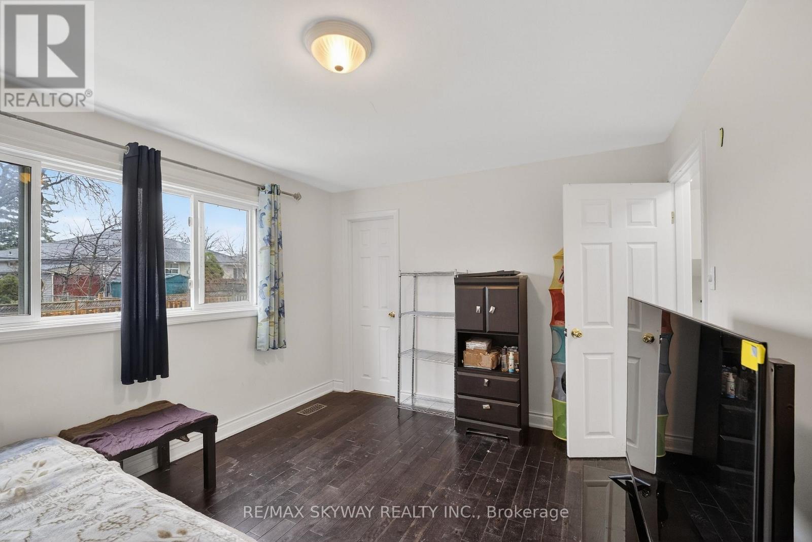 69 Argyle Crescent, Brampton, Ontario  L6T 1M9 - Photo 18 - W12960620