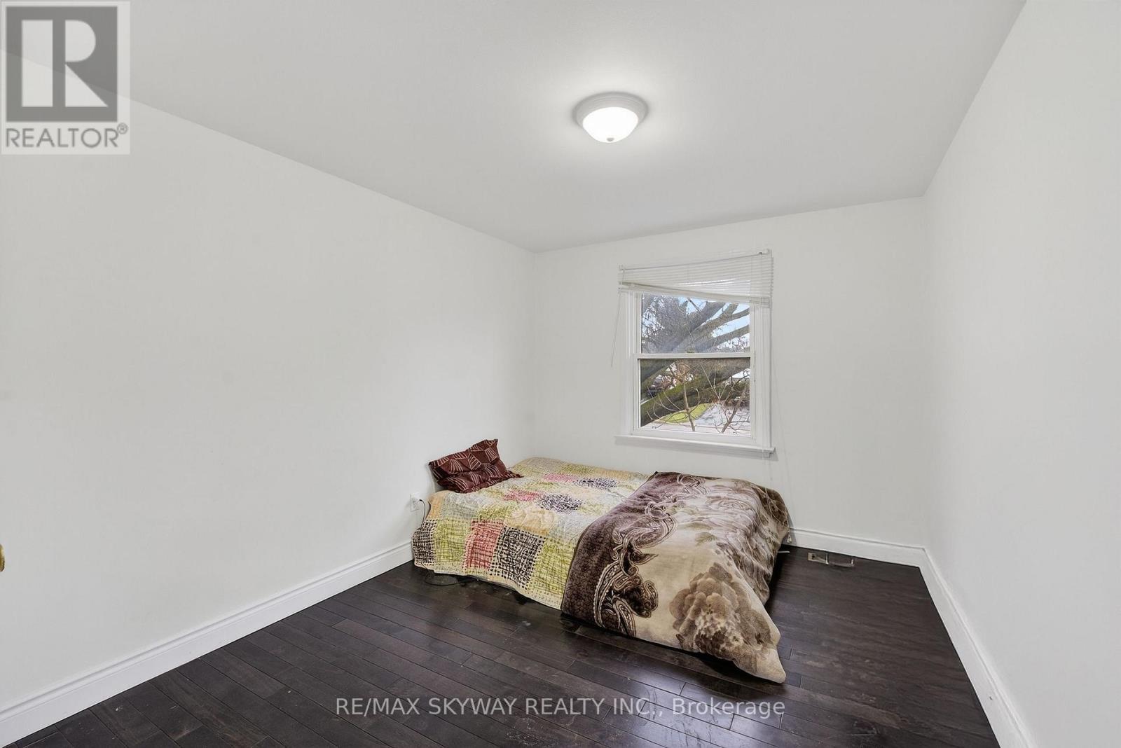 69 Argyle Crescent, Brampton, Ontario  L6T 1M9 - Photo 21 - W12960620