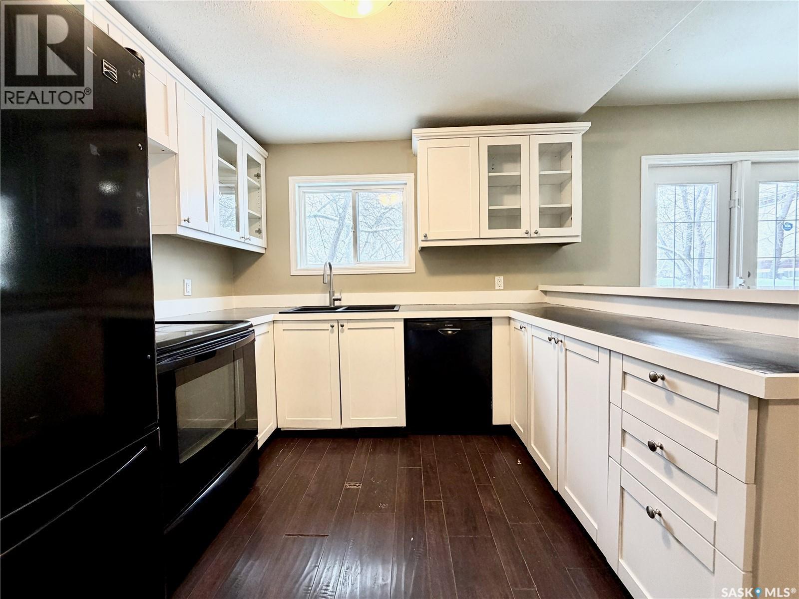 328 Q Avenue S, Saskatoon, Saskatchewan  S7M 2Y3 - Photo 12 - SK032166