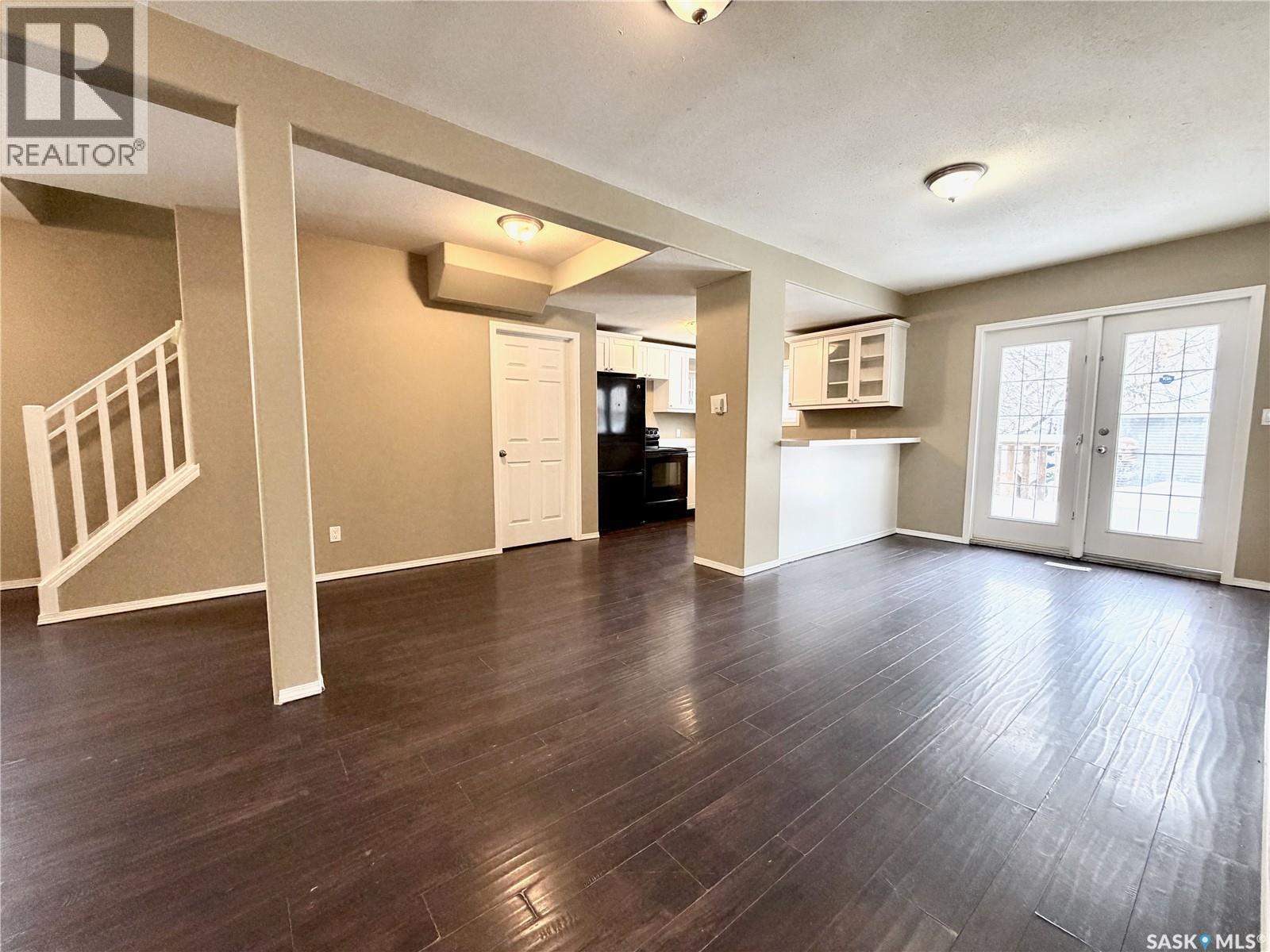 328 Q Avenue S, Saskatoon, Saskatchewan  S7M 2Y3 - Photo 8 - SK032166