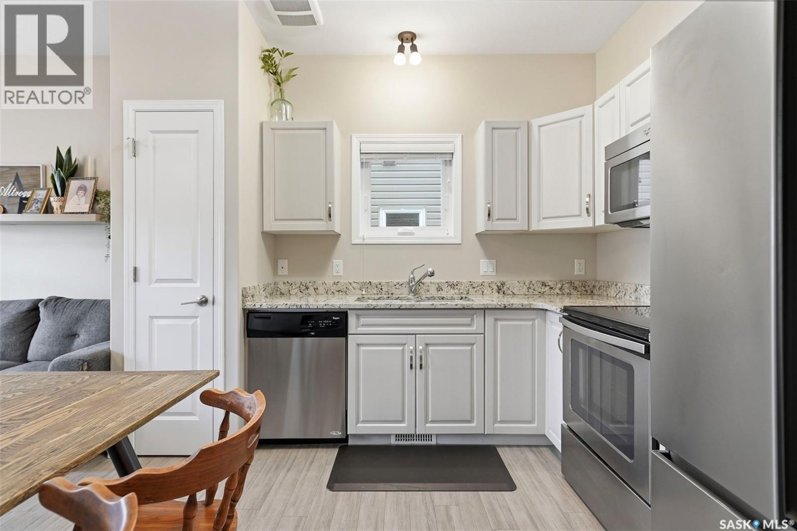 105 100 Chaparral Boulevard, Martensville, Saskatchewan  S0K 0A2 - Photo 12 - SK032126