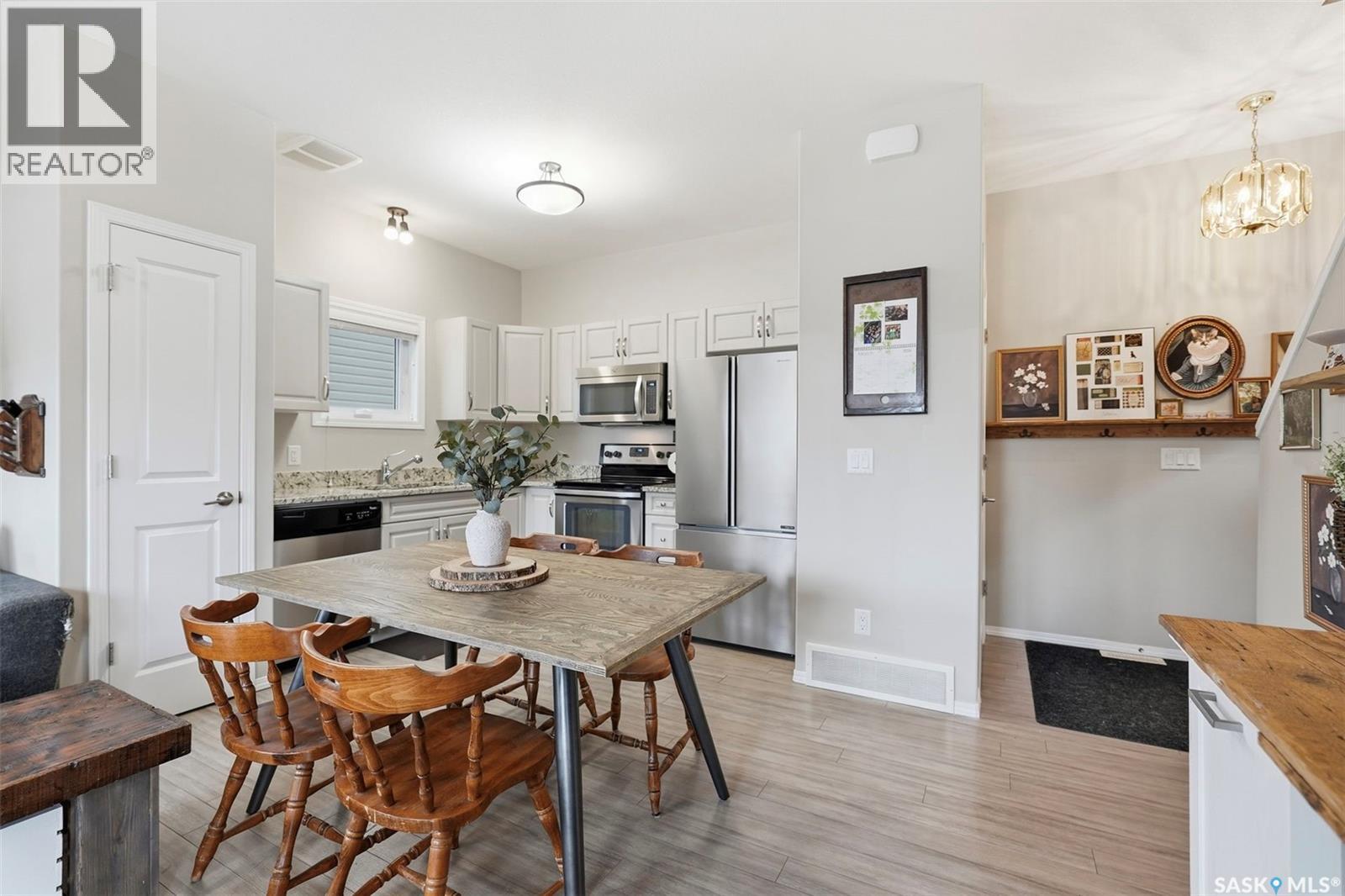 105 100 Chaparral Boulevard, Martensville, Saskatchewan  S0K 0A2 - Photo 7 - SK032126