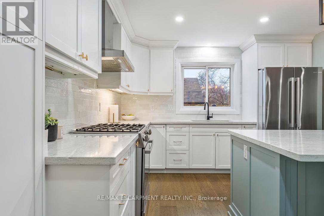 1 Parkway Place, Hamilton, Ontario  L9H 6K3 - Photo 15 - X12960496