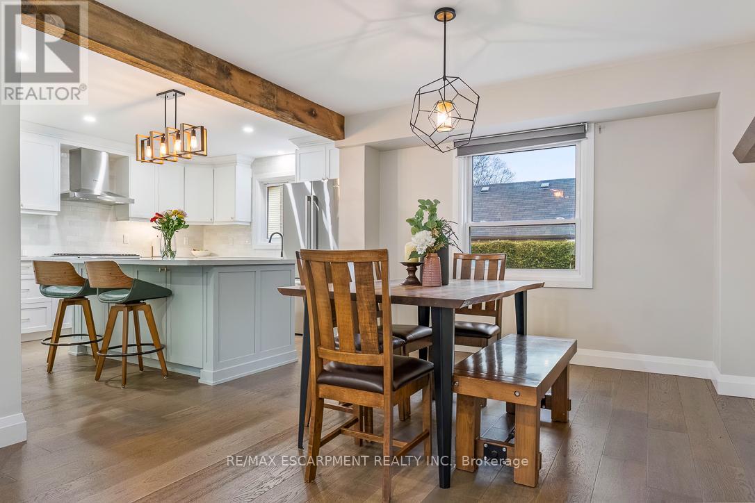 1 Parkway Place, Hamilton, Ontario  L9H 6K3 - Photo 9 - X12960496