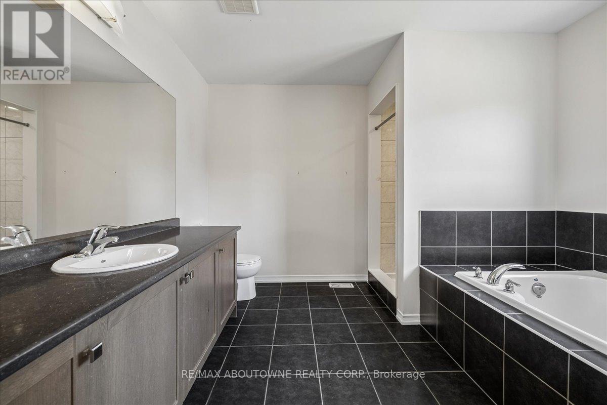 7608 Tupelo Crescent, Niagara Falls, Ontario  L2H 3S5 - Photo 21 - X12960556