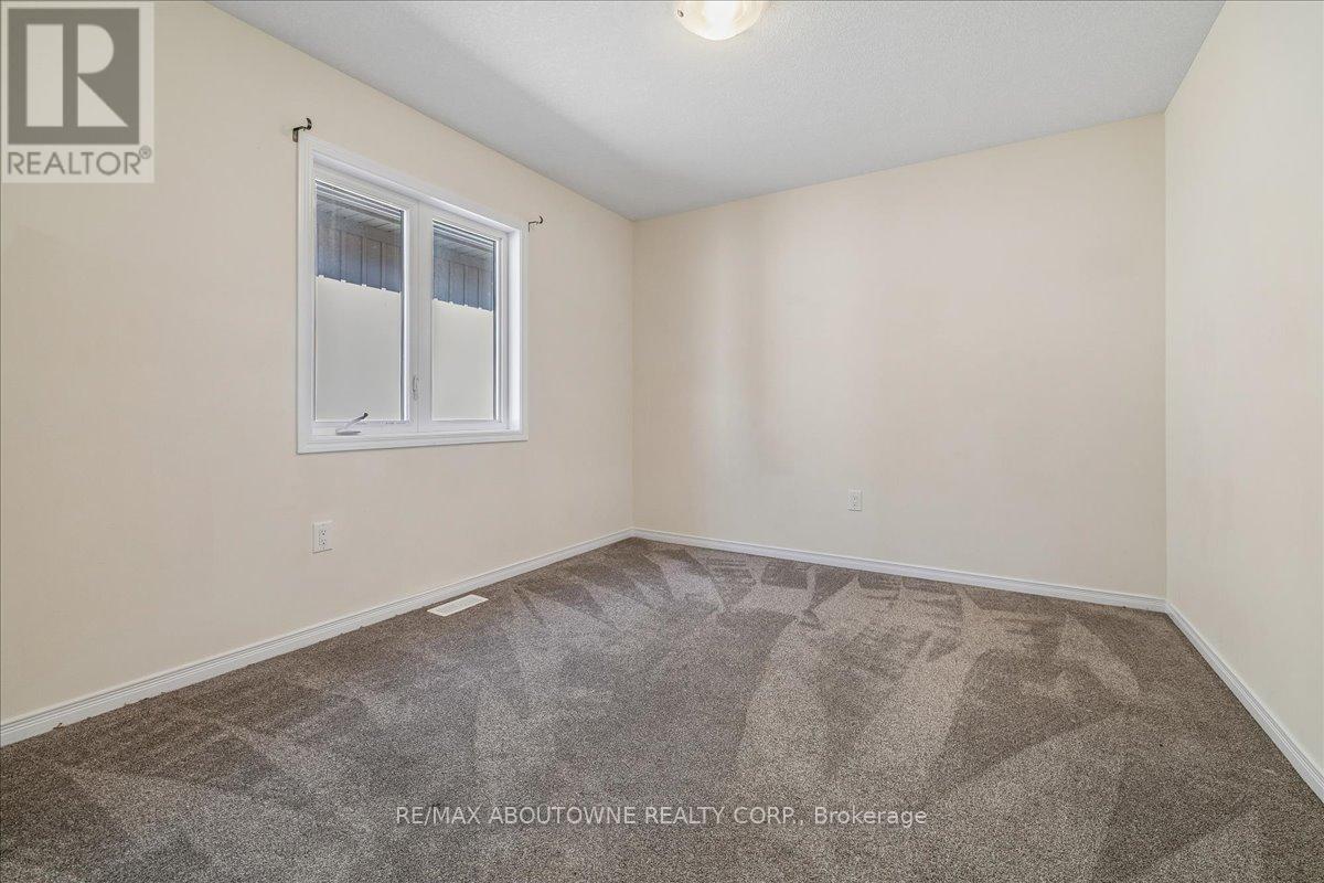 7608 Tupelo Crescent, Niagara Falls, Ontario  L2H 3S5 - Photo 23 - X12960556