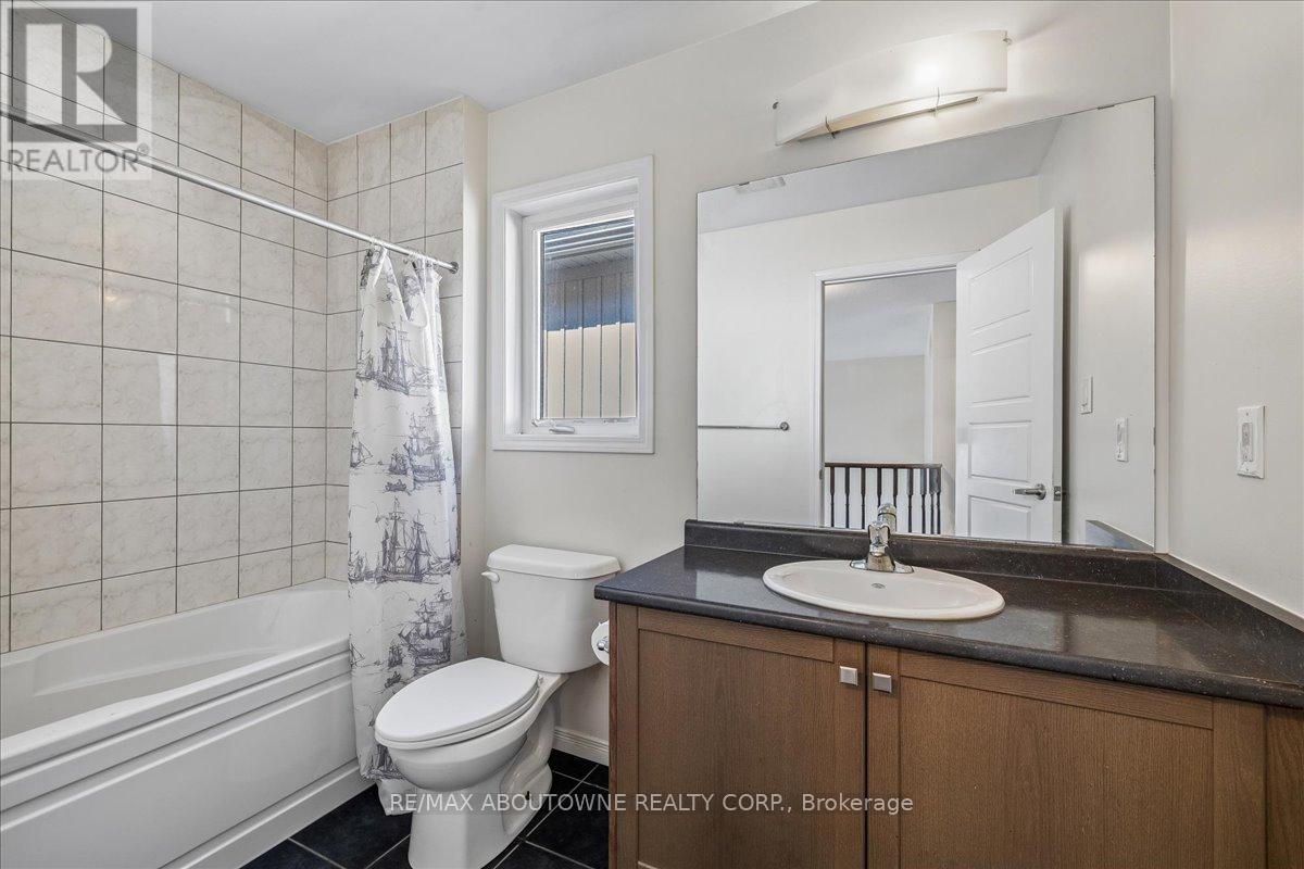 7608 Tupelo Crescent, Niagara Falls, Ontario  L2H 3S5 - Photo 25 - X12960556