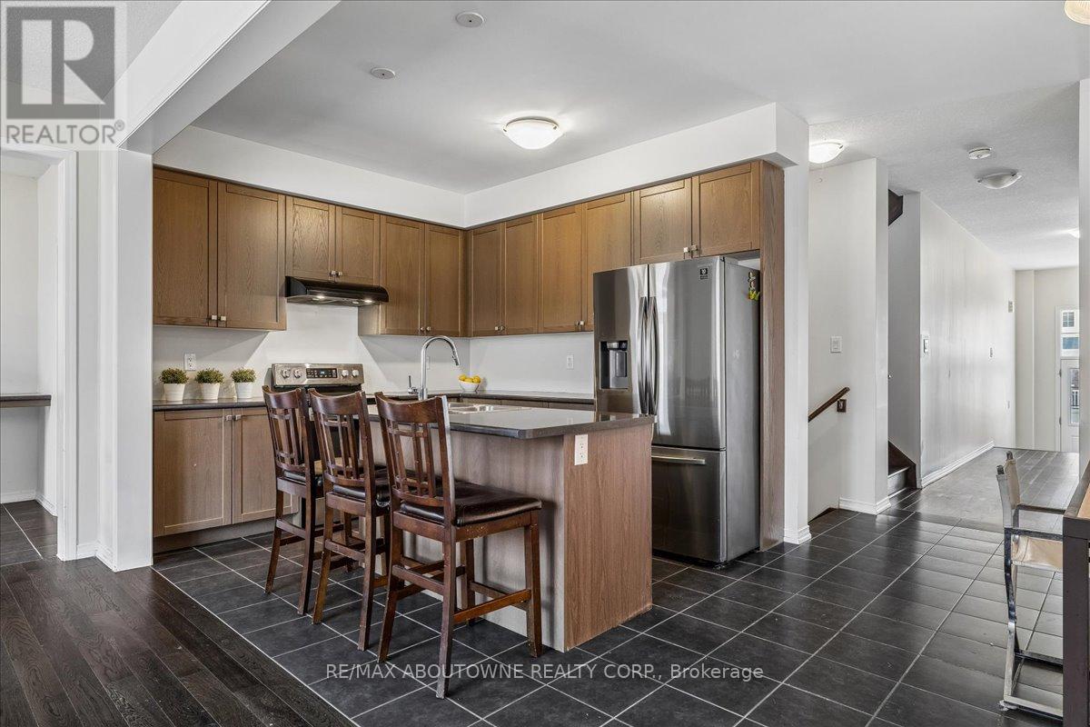 7608 Tupelo Crescent, Niagara Falls, Ontario  L2H 3S5 - Photo 5 - X12960556