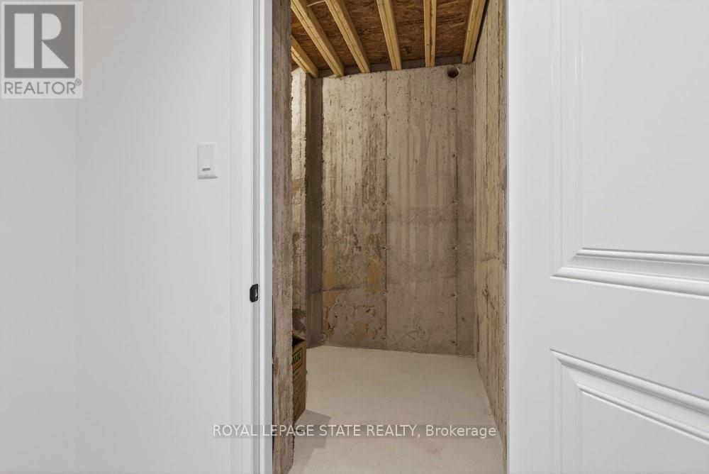 7 - 100 Watershore Drive, Hamilton, Ontario  L8E 0C1 - Photo 42 - X12960568