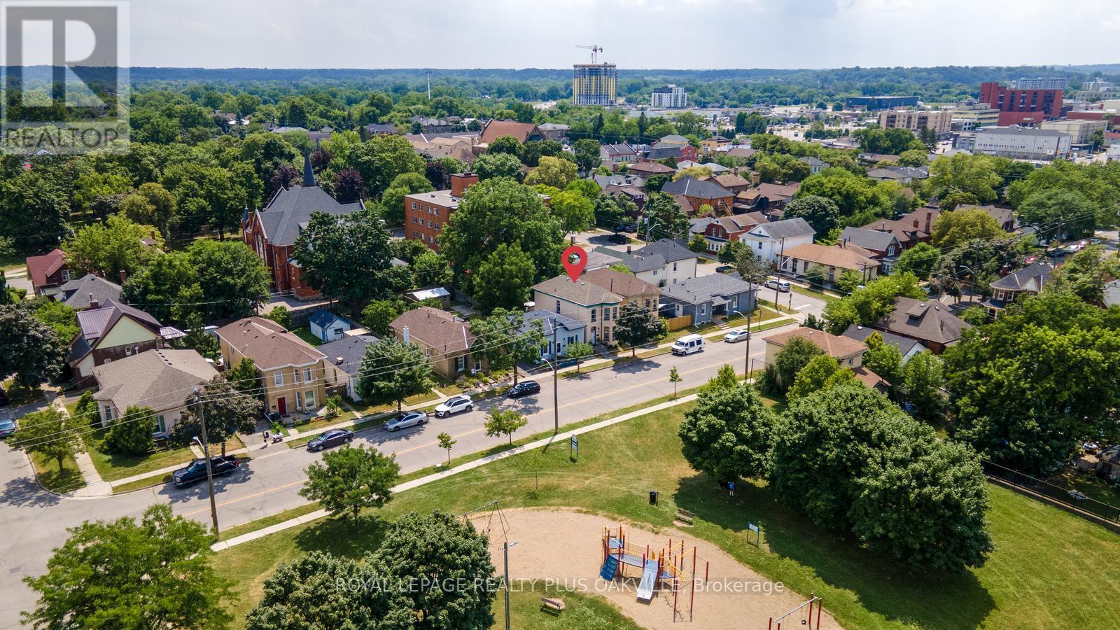 213 Darling Street, Brantford, Ontario  N3S 3X1 - Photo 20 - X12960586