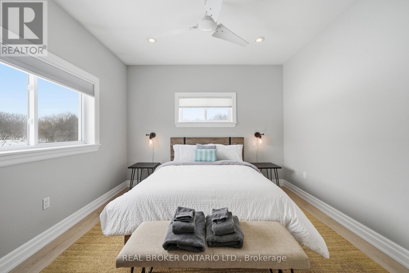 1105 Huyck's Point Road, Prince Edward County, Ontario  K0K 3L0 - Photo 24 - X12960598