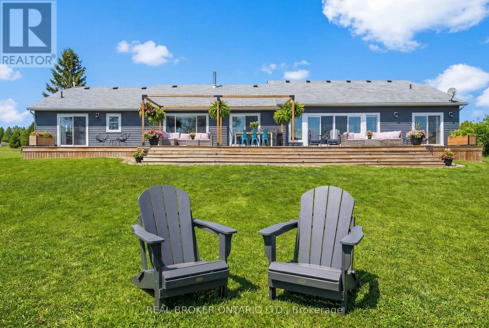 1105 Huyck's Point Road, Prince Edward County, Ontario  K0K 3L0 - Photo 36 - X12960598