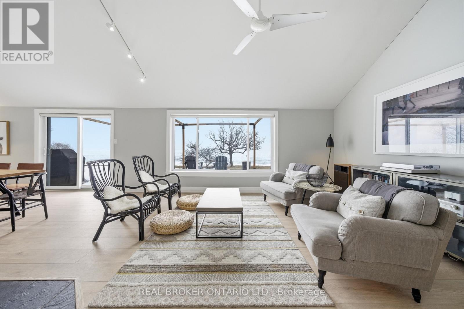 1105 Huyck's Point Road, Prince Edward County, Ontario  K0K 3L0 - Photo 6 - X12960598