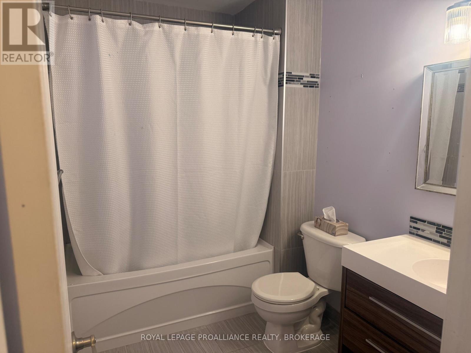 614 Barnsley Crescent, Kingston, Ontario K7M 8X4 - Photo 13 - X12806818