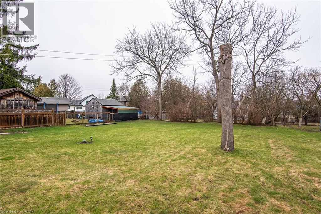 33 Foundry Street, Baden, Ontario  N3A 2P7 - Photo 13 - 40816616