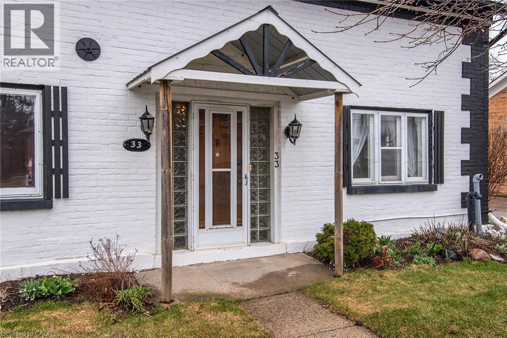 33 Foundry Street, Baden, Ontario  N3A 2P7 - Photo 4 - 40816616