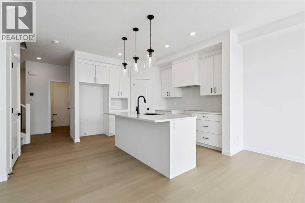 105 Walgrove Bay Se, Calgary, Alberta  T2X 5P1 - Photo 4 - A2290679