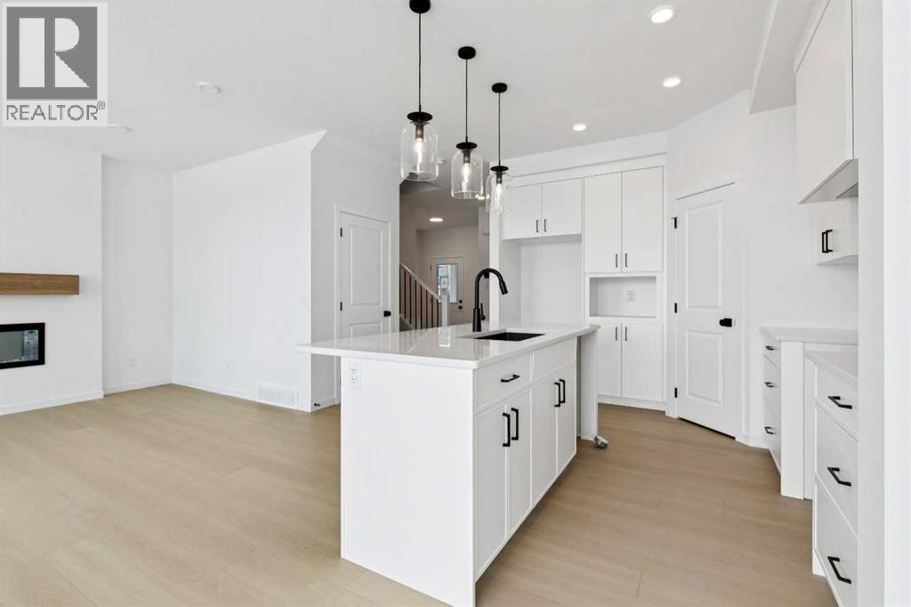 105 Walgrove Bay Se, Calgary, Alberta  T2X 5P1 - Photo 8 - A2290679