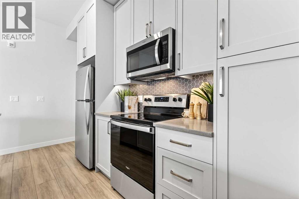 101, 255 Les Jardins Park SE, Calgary, Alberta  T2C 5V3 - Photo 4 - A2273867