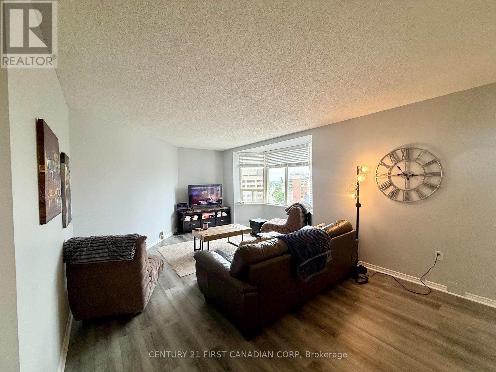 1104 - 500 Talbot Street, London East, Ontario  N6A 2S3 - Photo 6 - X12960632