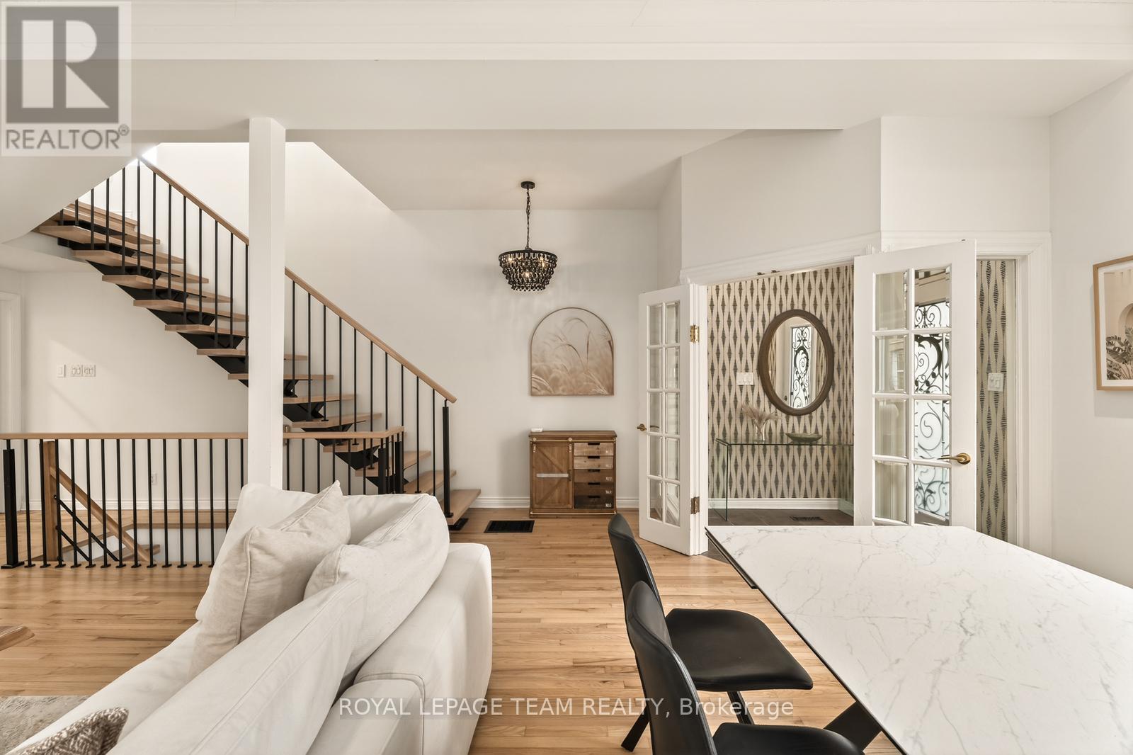 349 Frank Street, Ottawa, Ontario  K2P 0X9 - Photo 7 - X12960698