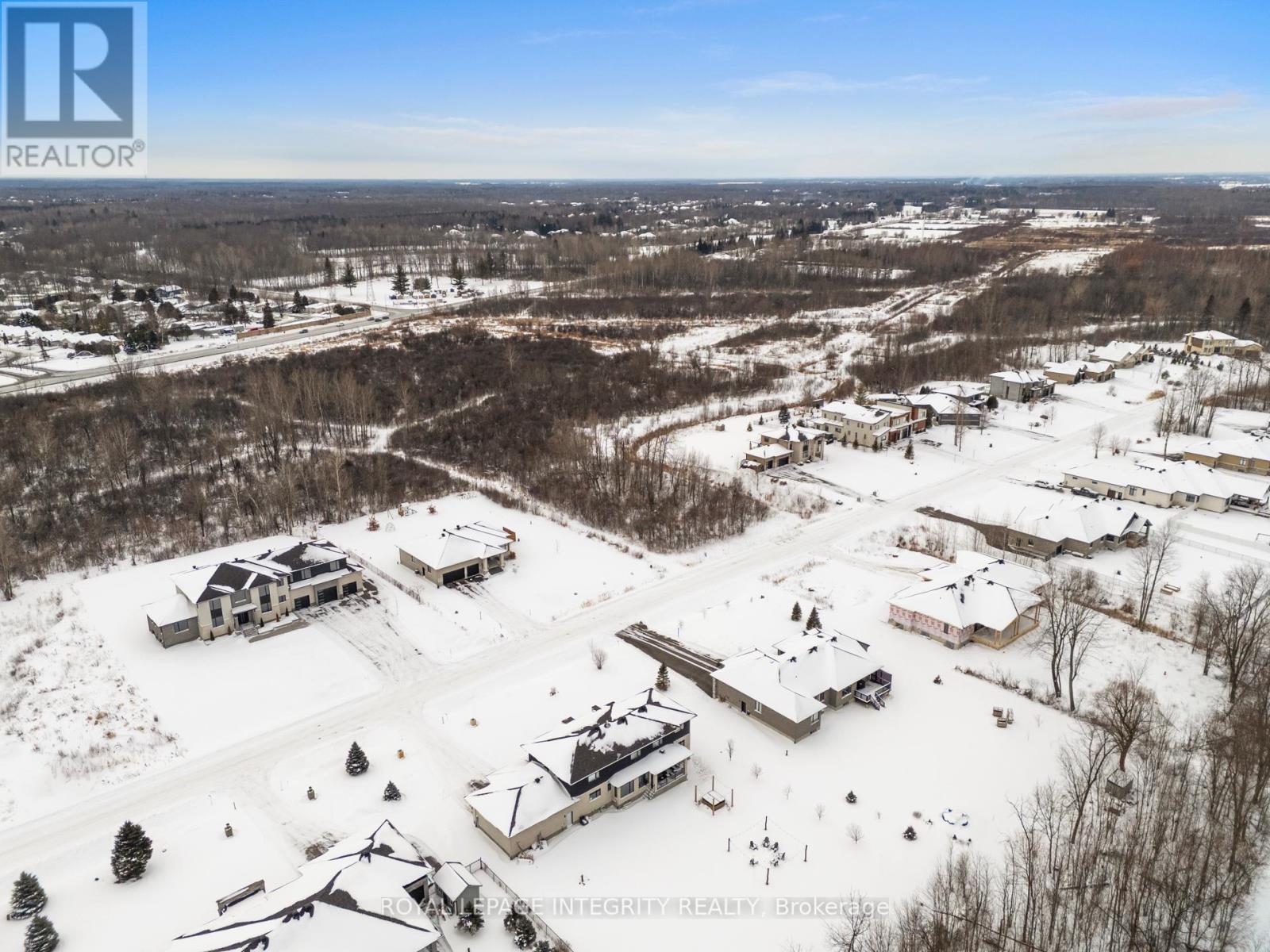 671 Ballycastle Crescent, Ottawa, Ontario K1X 0A3 - Photo 13 - X12960734