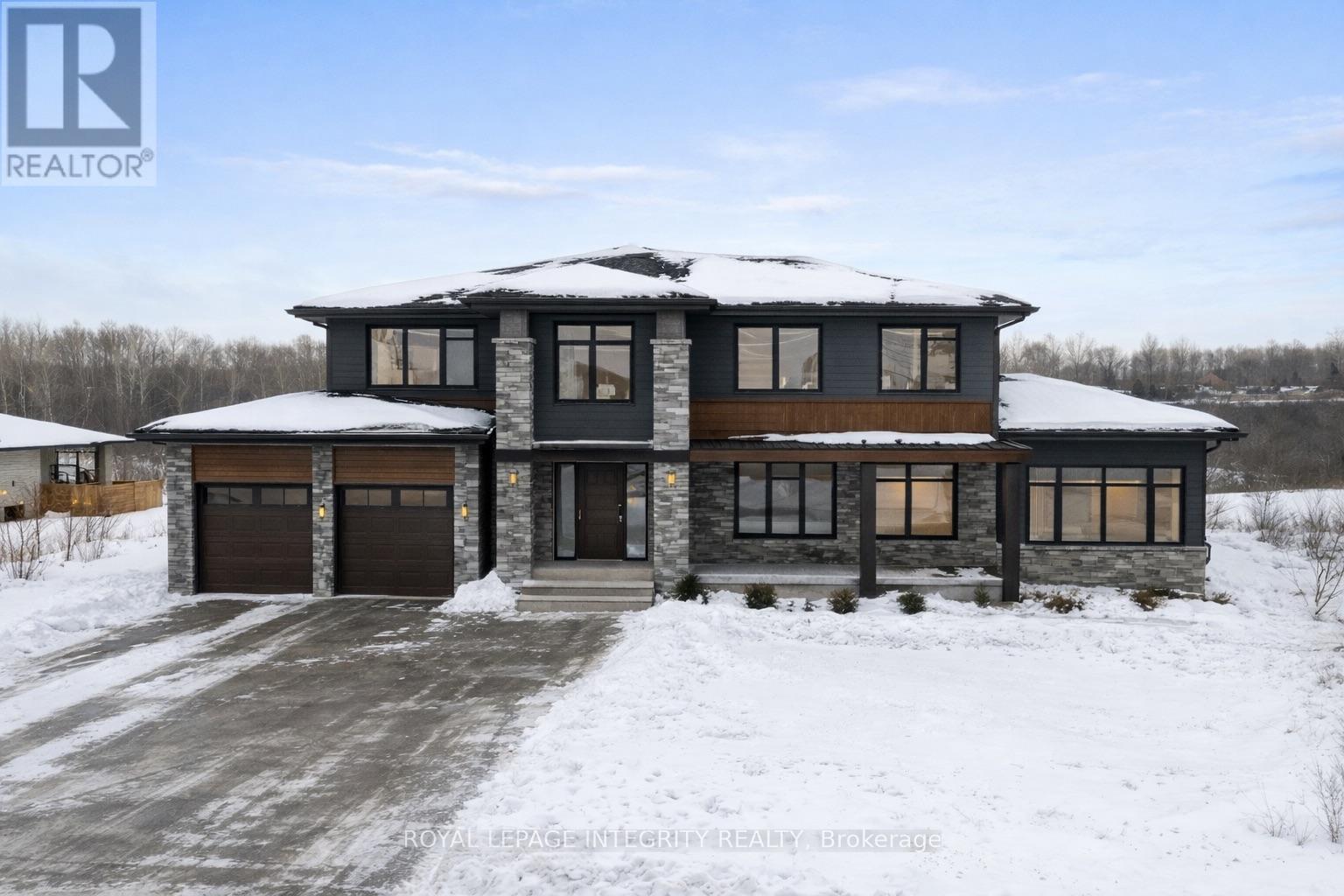 671 Ballycastle Crescent, Ottawa, Ontario K1X 0A3 - Photo 5 - X12960734