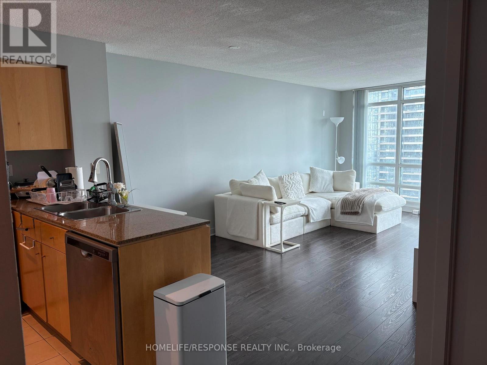 3801 - 397 Front Street W, Toronto, Ontario  M5V 3S1 - Photo 5 - C12960080