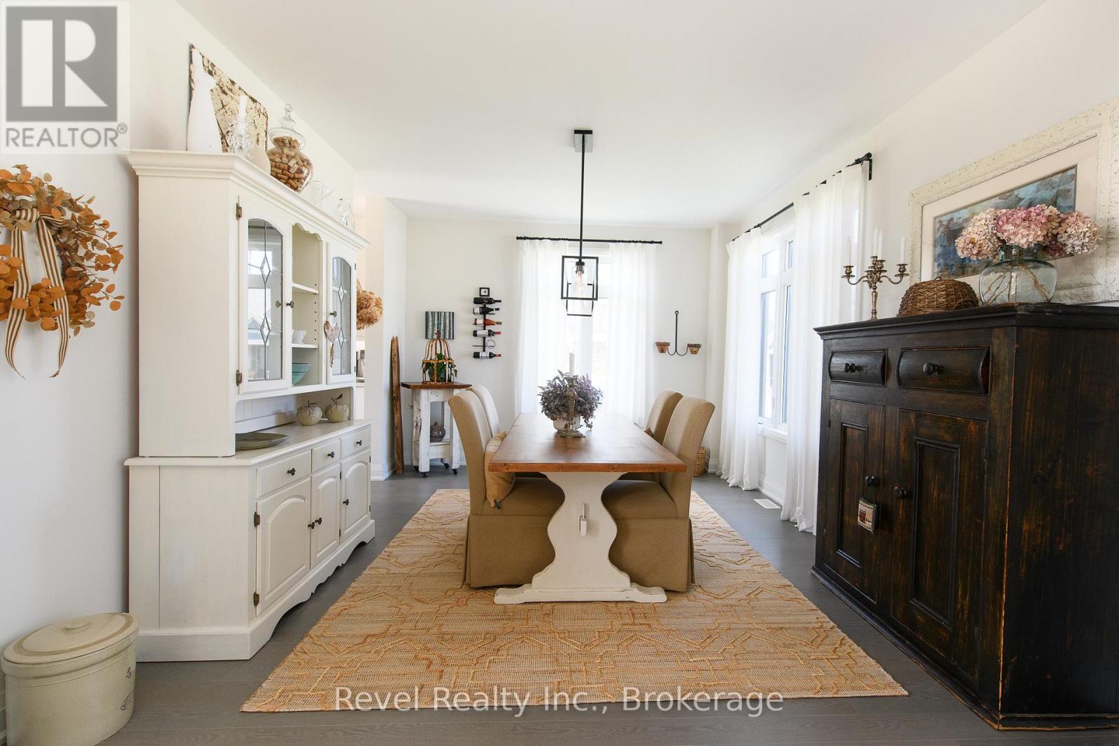 101 Reed Way, Blue Mountains, Ontario L9Y 0V1 - Photo 5 - X12960636