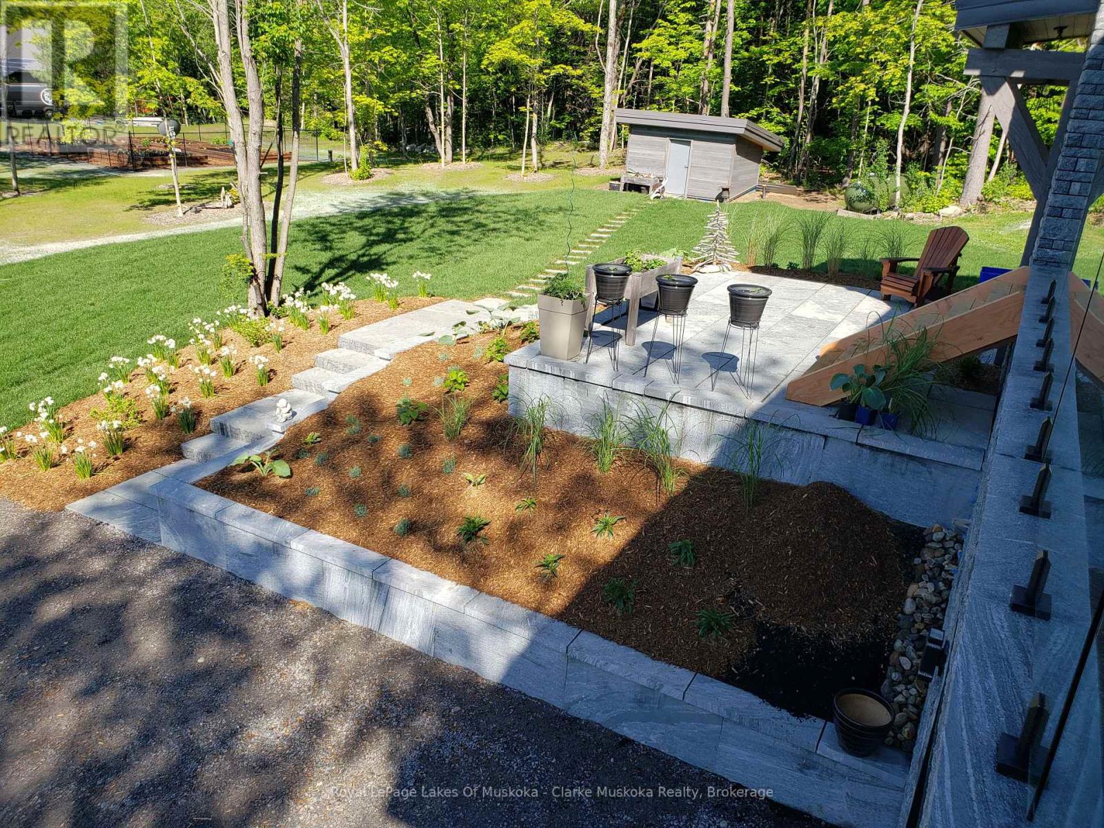 1210 Falkenburg Road, Bracebridge, Ontario P1L 1X4 - Photo 4 - X12960712