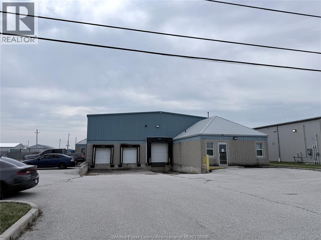 MLS# 26007112: 13235 JAMSYL DRIVE Unit# A, Tecumseh, Canada