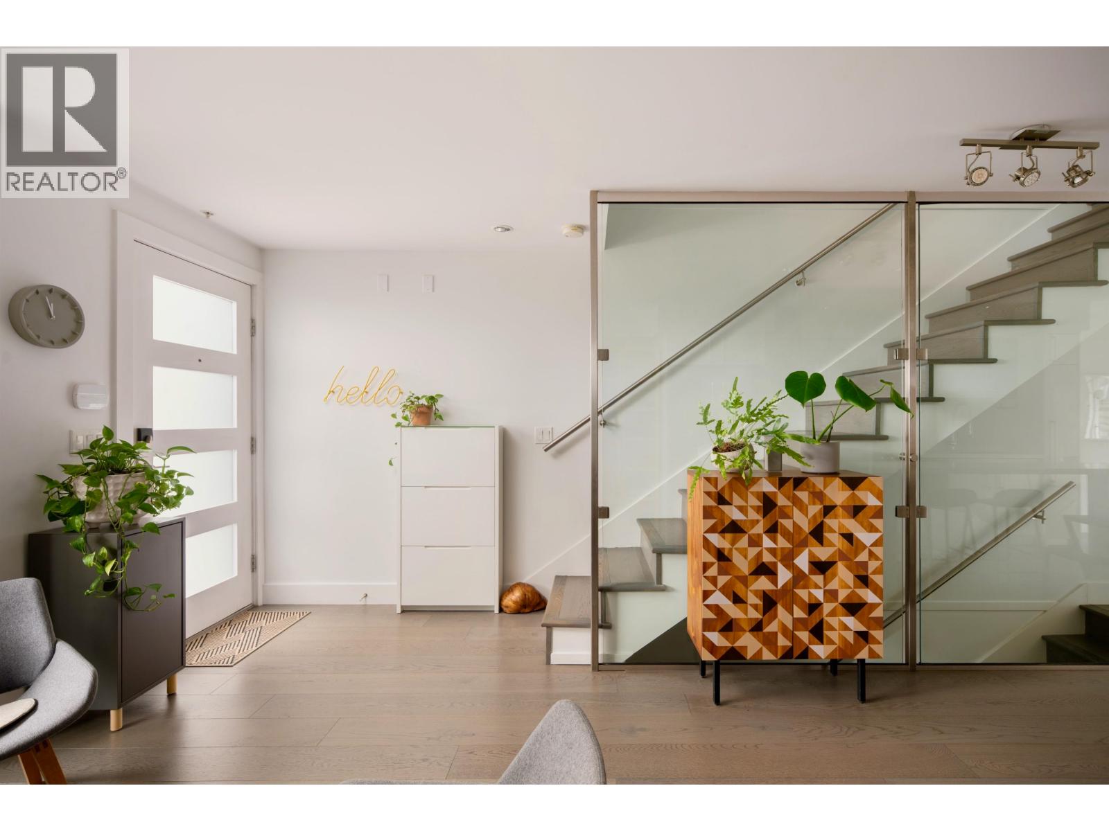 4 2358 WESTERN AVENUE, North Vancouver, British Columbia