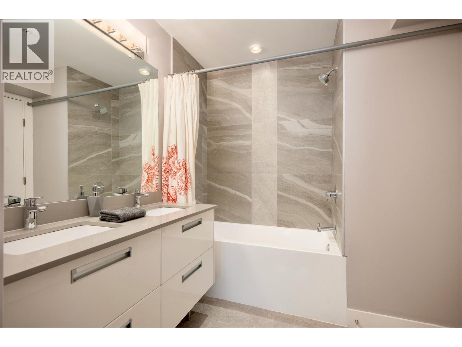 4 2358 Western Avenue, North Vancouver, British Columbia  V7M 2L3 - Photo 15 - R3107021