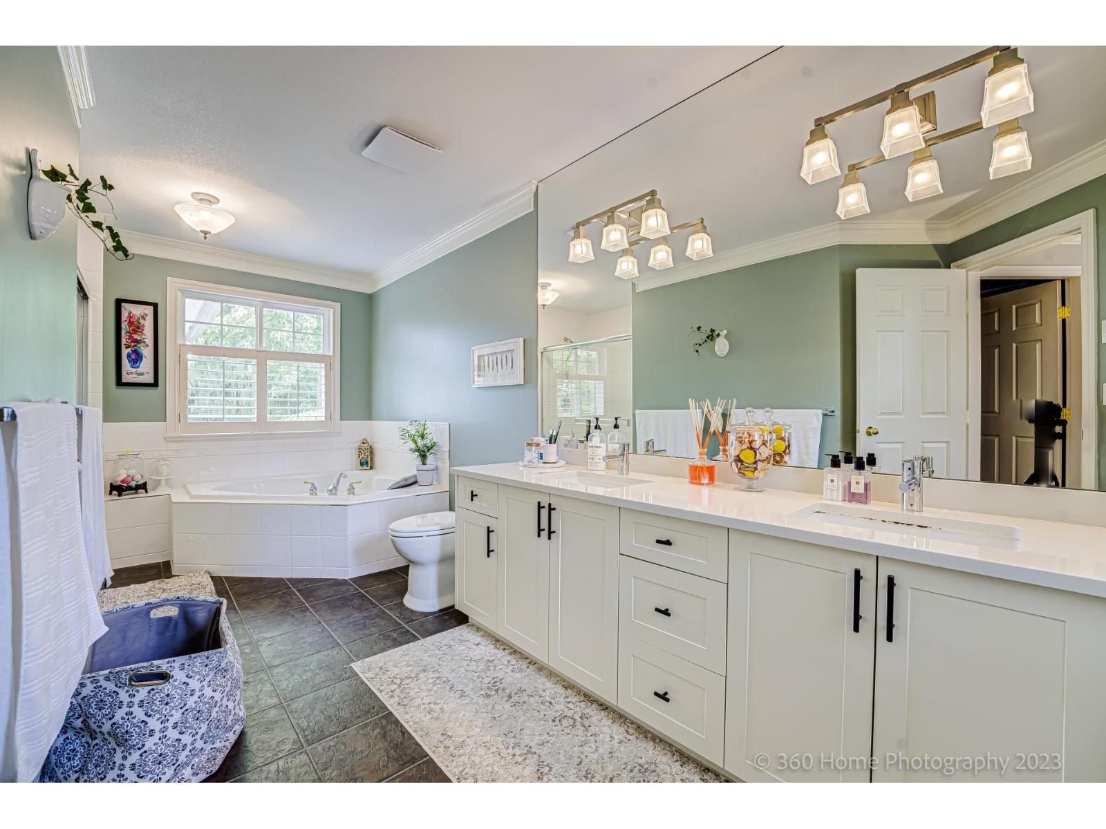 13923 22a Ave Avenue, Surrey, British Columbia  V4A 9V4 - Photo 21 - R3106109