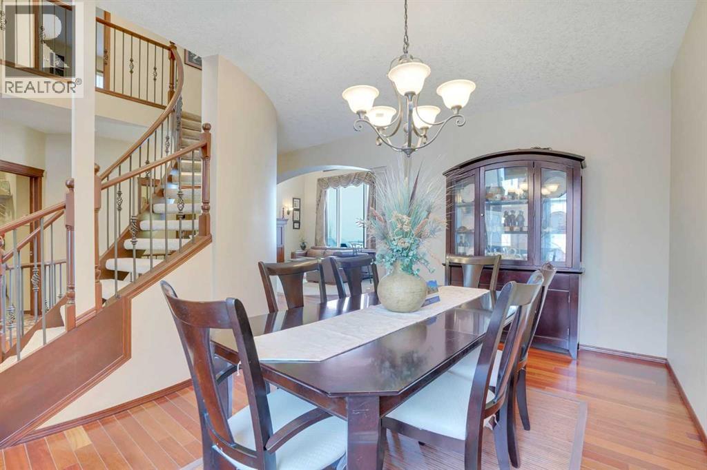 160 Tremblant Way Sw, Calgary, Alberta  T3H 0B8 - Photo 13 - A2298595