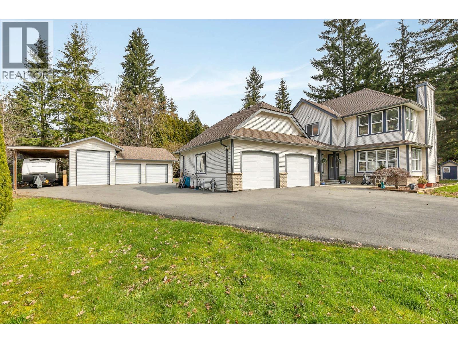 26497 126 Avenue, Maple Ridge, British Columbia  V2W 1C9 - Photo 2 - R3107037