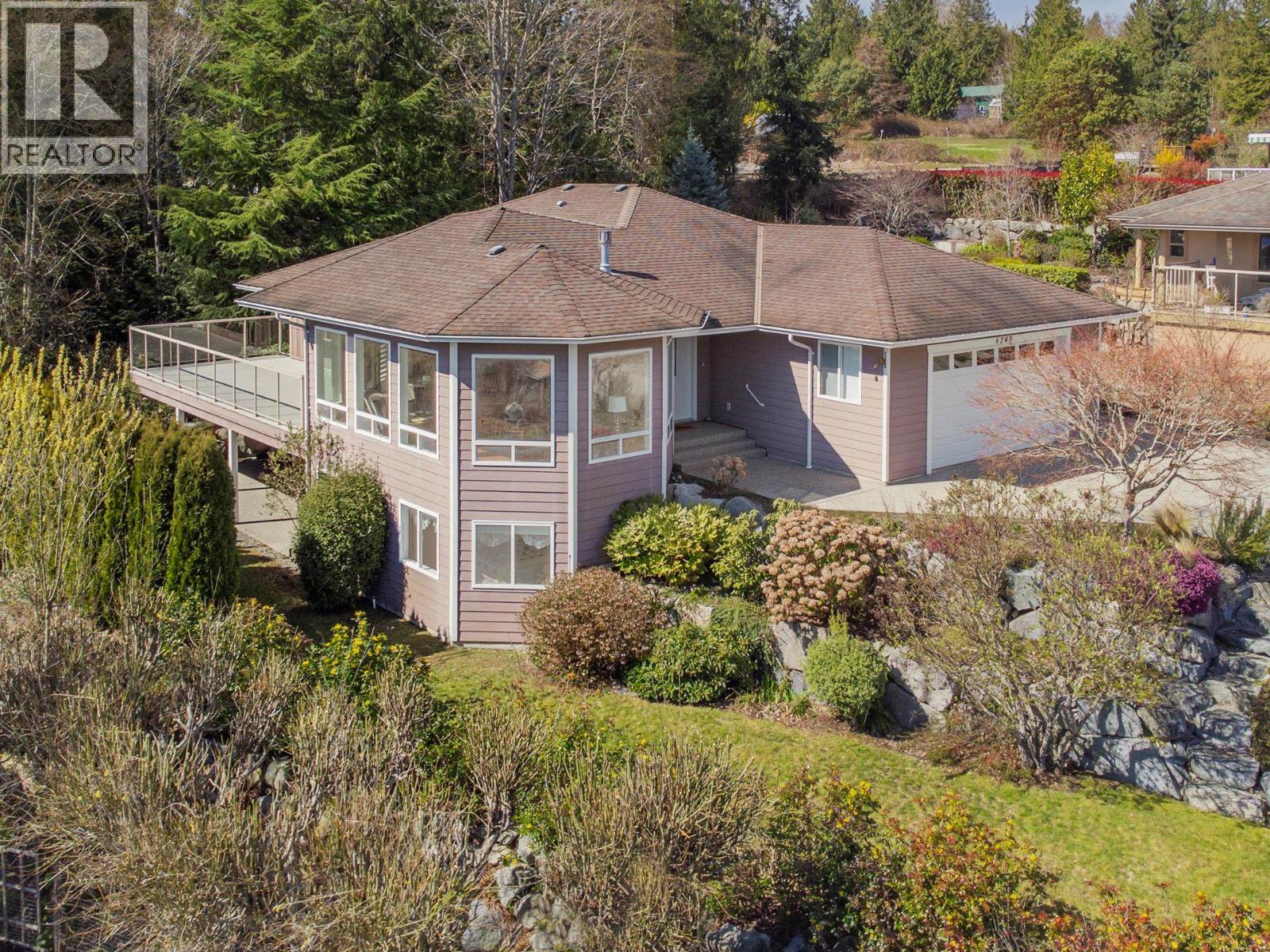 6249 BAILLIE ROAD, Sechelt, British Columbia