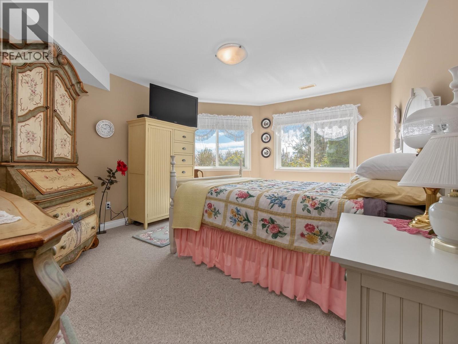 6249 Baillie Road, Sechelt, British Columbia  V7Z 0R5 - Photo 20 - R3107040