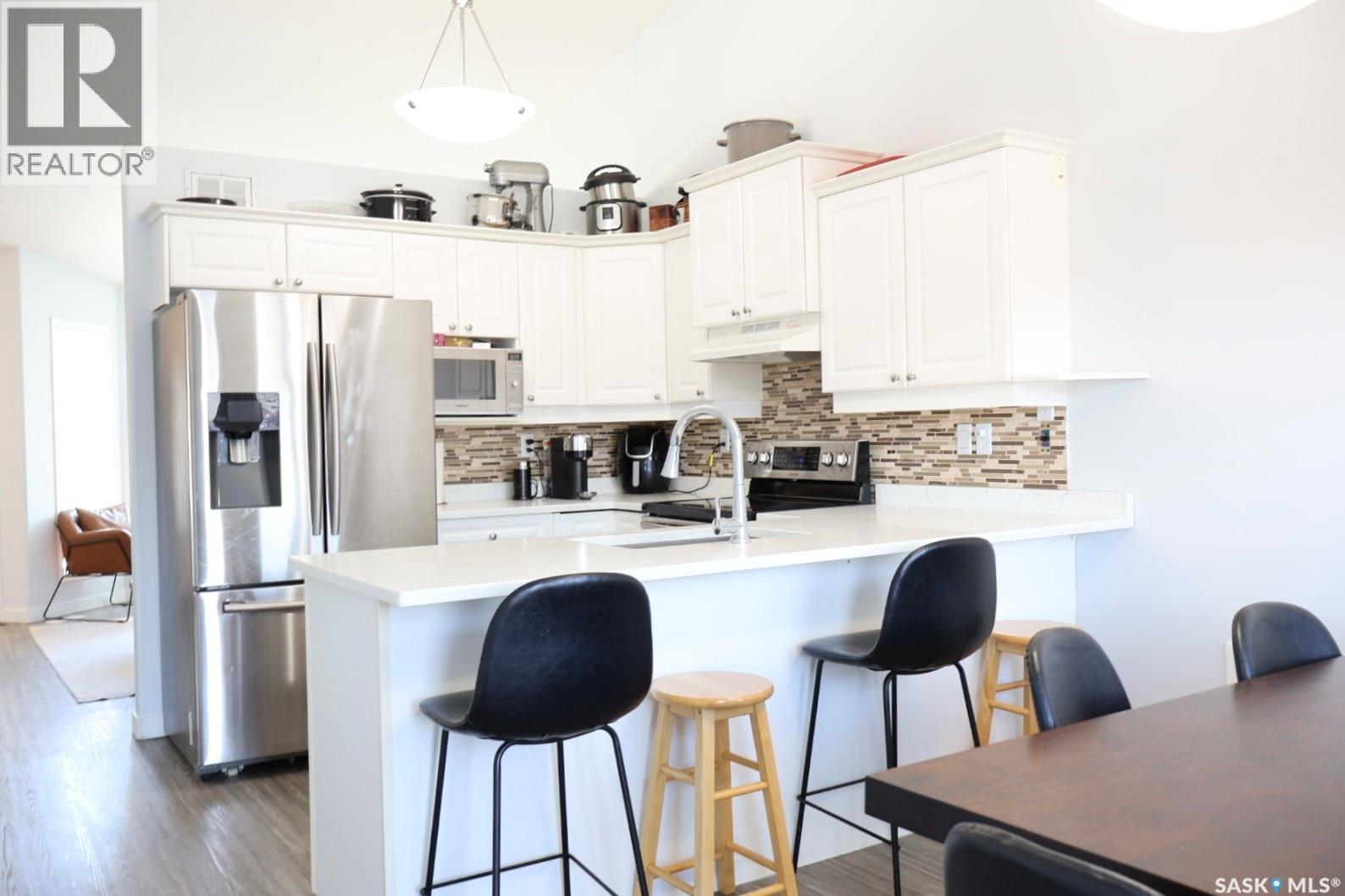 330 Sears Cove, Saskatoon, Saskatchewan  S7N 4V7 - Photo 10 - SK031572