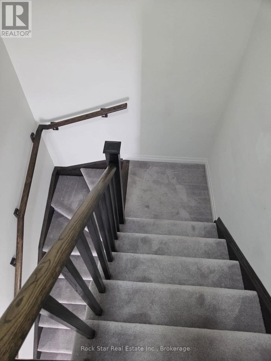 4042 Maitland Street, Lincoln, Ontario  L3J 0R6 - Photo 11 - X12907894