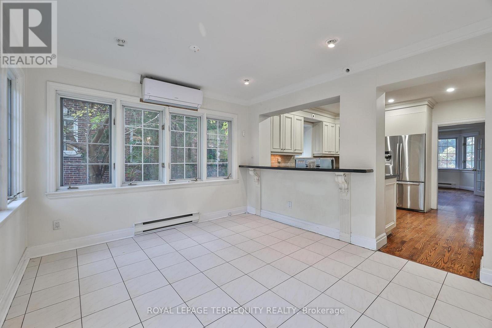 5 Apsley Road, Toronto, Ontario  M5M 2X7 - Photo 11 - C12960642