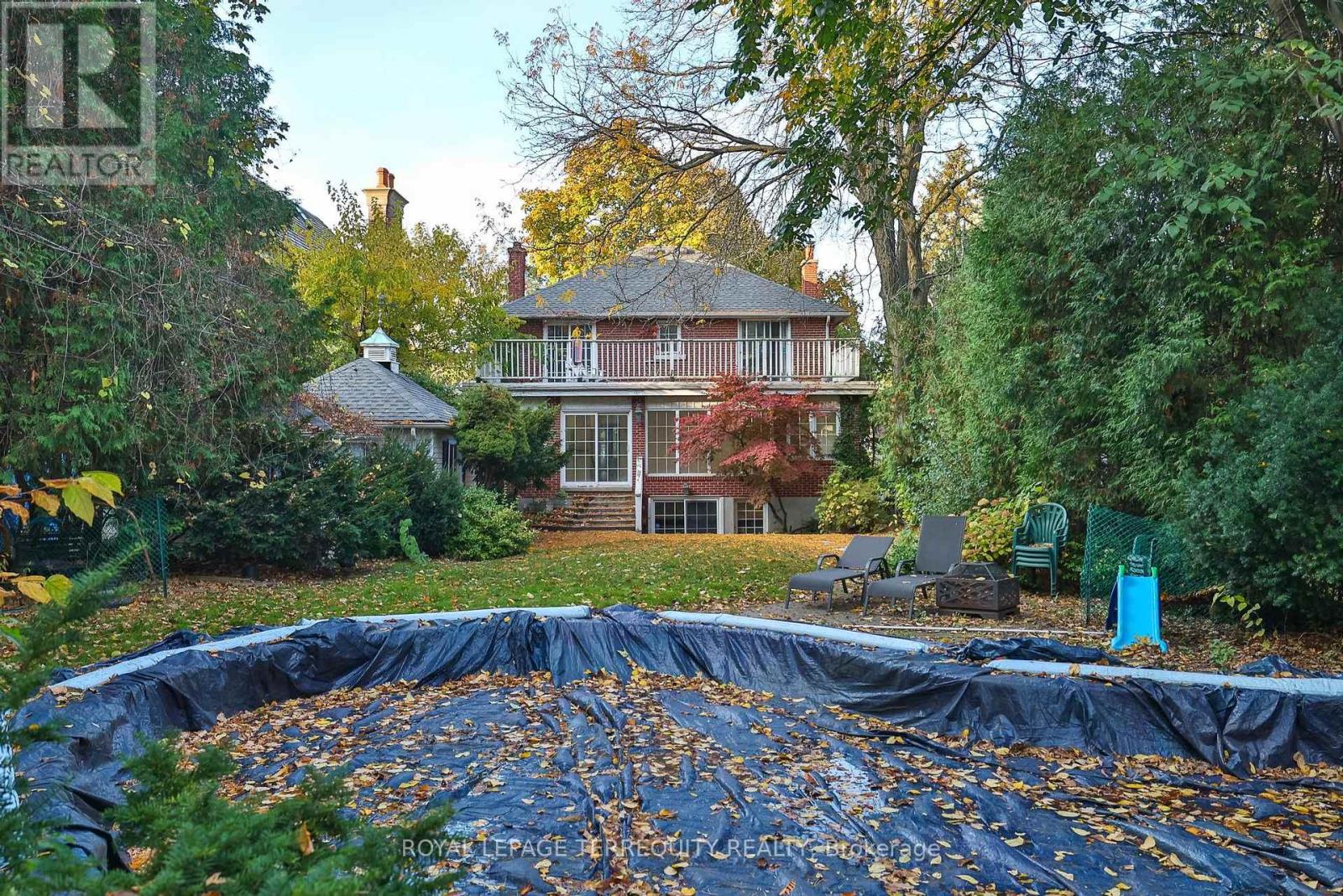 5 Apsley Road, Toronto, Ontario  M5M 2X7 - Photo 4 - C12960642