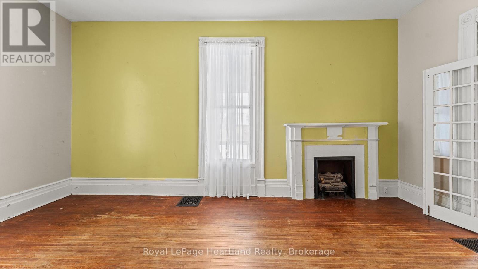 190 Albert Street, Central Huron, Ontario N0M 1L0 - Photo 10 - X12958258