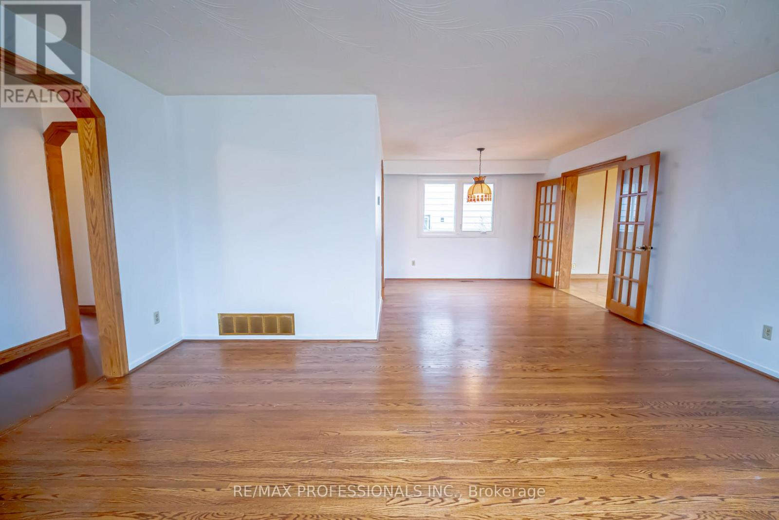 1 Bluefin Crescent, Toronto, Ontario  M1H 2K9 - Photo 17 - E12960650