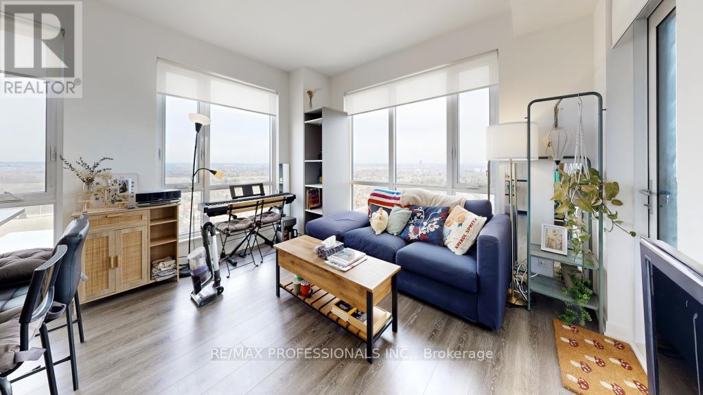 7950 Bathurst Street, Vaughan, Ontario  L4J 0L4 - Photo 17 - N12960692